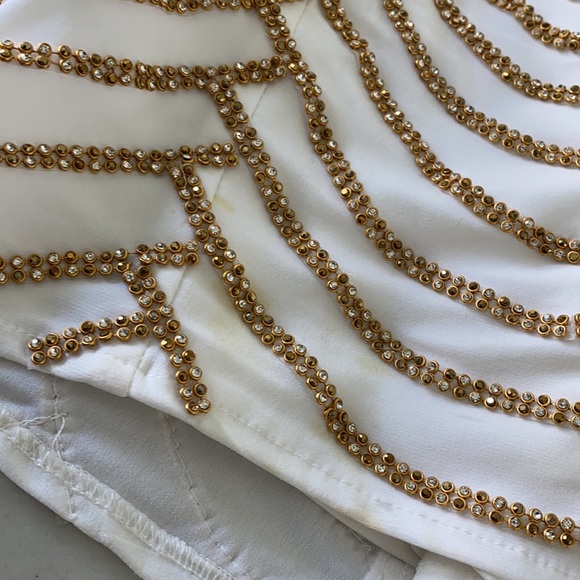 Jovani White & Gold Cocktail Dress Size 4 - Picture 8 of 9